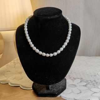(Category: ) located in . Submitted by prelovedjewelries (Listing ID 1462493582, Image 1). Description: .