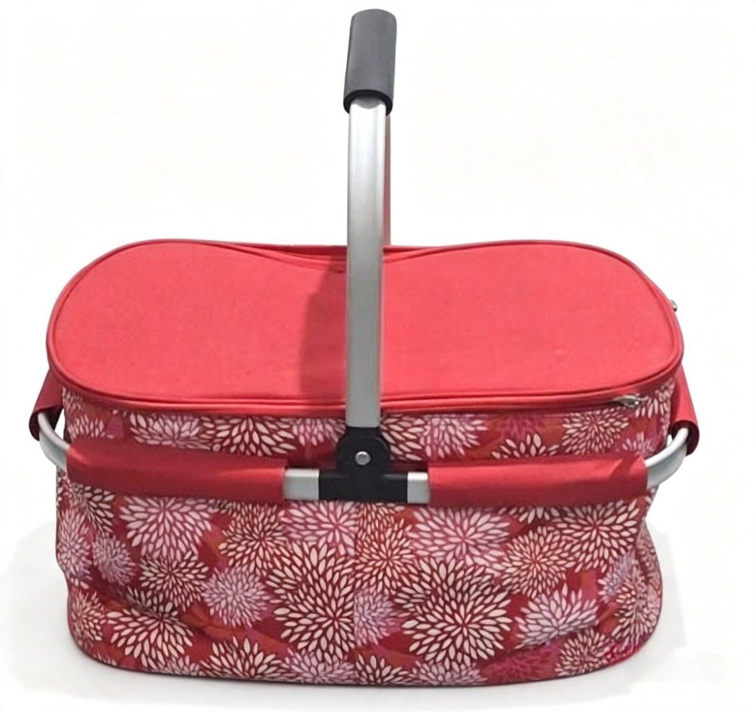 Sachi Insulated Picnic Basket (Category: Storage Boxes & Baskets) located in Bulacan. Submitted by gjeen (Listing ID 1462591818, Image 1). Description: *collapsible 18x10x9".