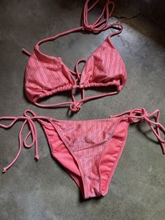 (Category: ) located in . Submitted by thriftbyfleur (Listing ID 1462463759, Image 1). Description: .