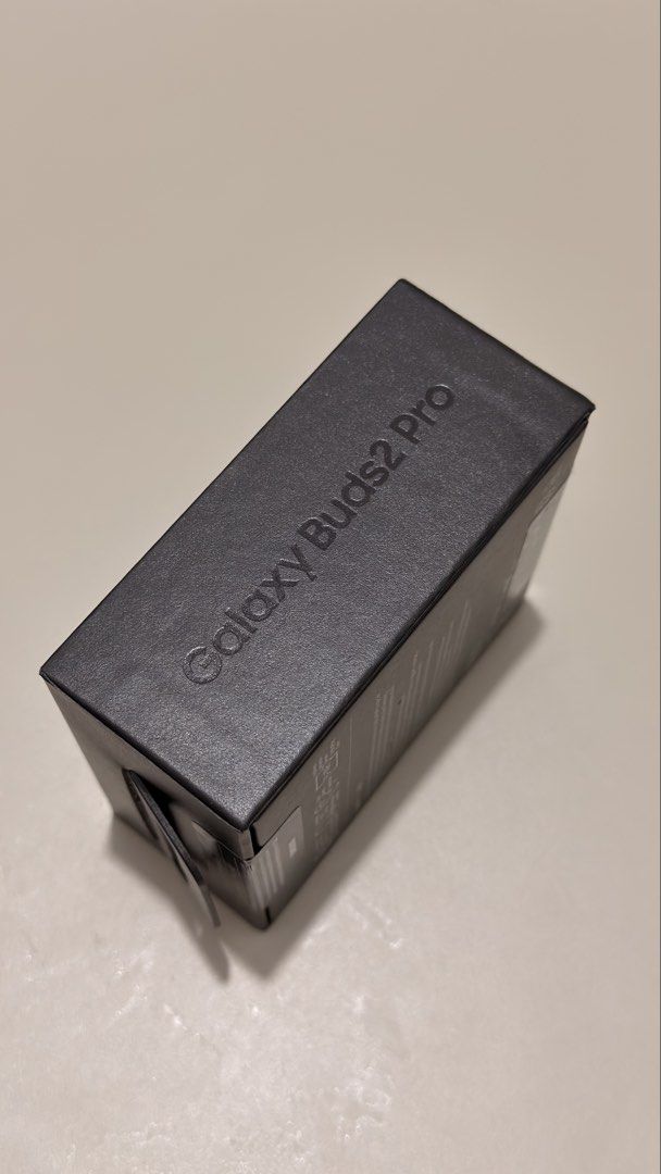Samsung Galaxy Buds2 Pro (Category: Headphones & Headsets) located in Manila. Submitted by alianneug41369 (Listing ID 1462524526, Image 2). Description: Brand New, Original, Sealed Free if proven fake Samsung Galaxy Buds2 Pro Won from office raffle RFS: iPhone user. Don’t need this. Location: Dasmariñas Cavite.