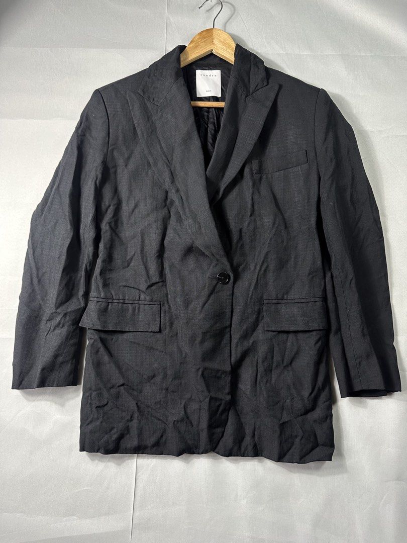 Sandro Black Single Button Blazer Jacket (Category: Coats, Jackets and Outerwear) located in Cabanglasan. Submitted by thefashiongarage.co (Listing ID 1462510637, Image 3). Description: Title - Sandro Model/Name - Size on Tag - 34 Conditiion - Excellent Condition with no major issue Dimension (WxLxH) - 18x28x16 inches Category- Casual/Formal Fitting - please check first and 2nd Pic Made in - Material - Color - Black Design - Single Button Year - 