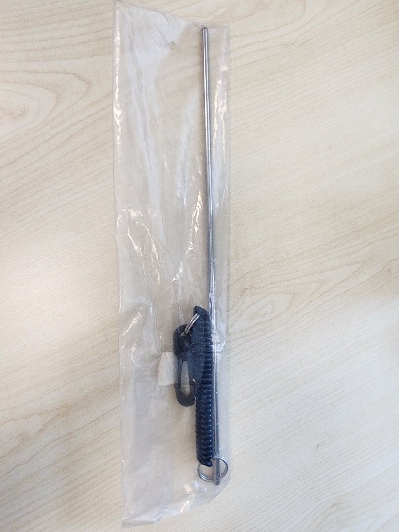 Scuba Diving Pointer (Category: Parts & Accessories) located in Singapore. Submitted by stargazer007 (Listing ID 1462518089, Image 1). Description: - Brand new in original plastic packaging.