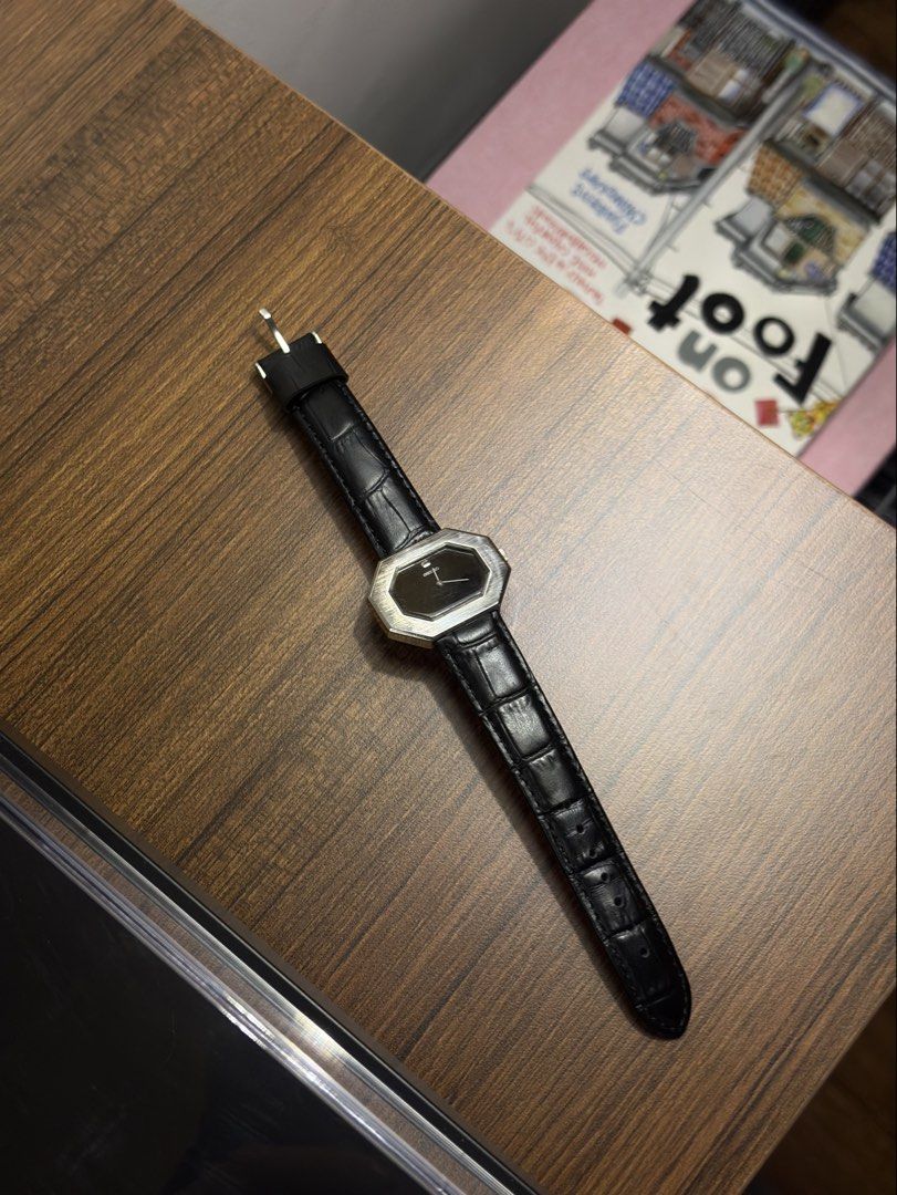 Seiko Octagonal Black Dial Watch 11-8060 (Category: Luxury Watches) located in San Juan City. Submitted by blueroomfinds (Listing ID 1462569421, Image 3). Description: - Vintage Seiko Watch - Unique Octagonal Silver-Tone Case - Classic Black Dial - Black Leather Strap Included - Functional and Ready to Wear - Perfect for Everyday or Retro Style.