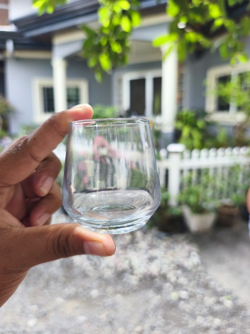 Set of 5 Clear Stemless Wine Glasses (Category: Other Kitchenware & Tableware) located in Manila. Submitted by mrs.jane08 (Listing ID 1462498110, Image 1). Description: - Set of 5 clear stemless wine glasses - Versatile: Ideal for water, juice, or wine - Simple and classic design - Made of clear glass - Perfect for everyday use or entertaining guests - Feel free to ask any questions!.