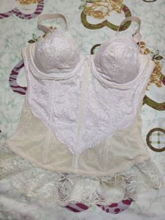 (Category: ) located in . Submitted by julia7242 (Listing ID 1462628214, Image 1). Description: .
