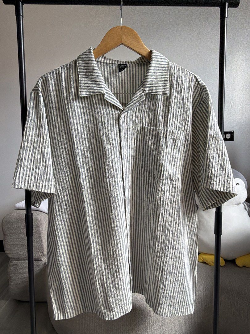 Shein/ Dazy Men’s shirt (Category: Tshirts & Polo Shirts ) located in Cavite. Submitted by toshiakihabara (Listing ID 1462471079, Image 1). Description: .