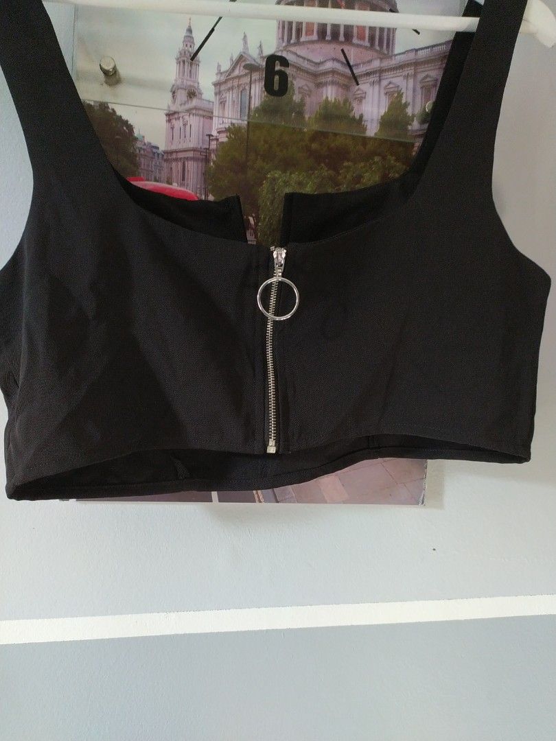 Shein large and medium size (Category: Sleeveless) located in Manila. Submitted by timtam04 (Listing ID 1462678791, Image 2). Description: buy1take1 promo available size large and medium.