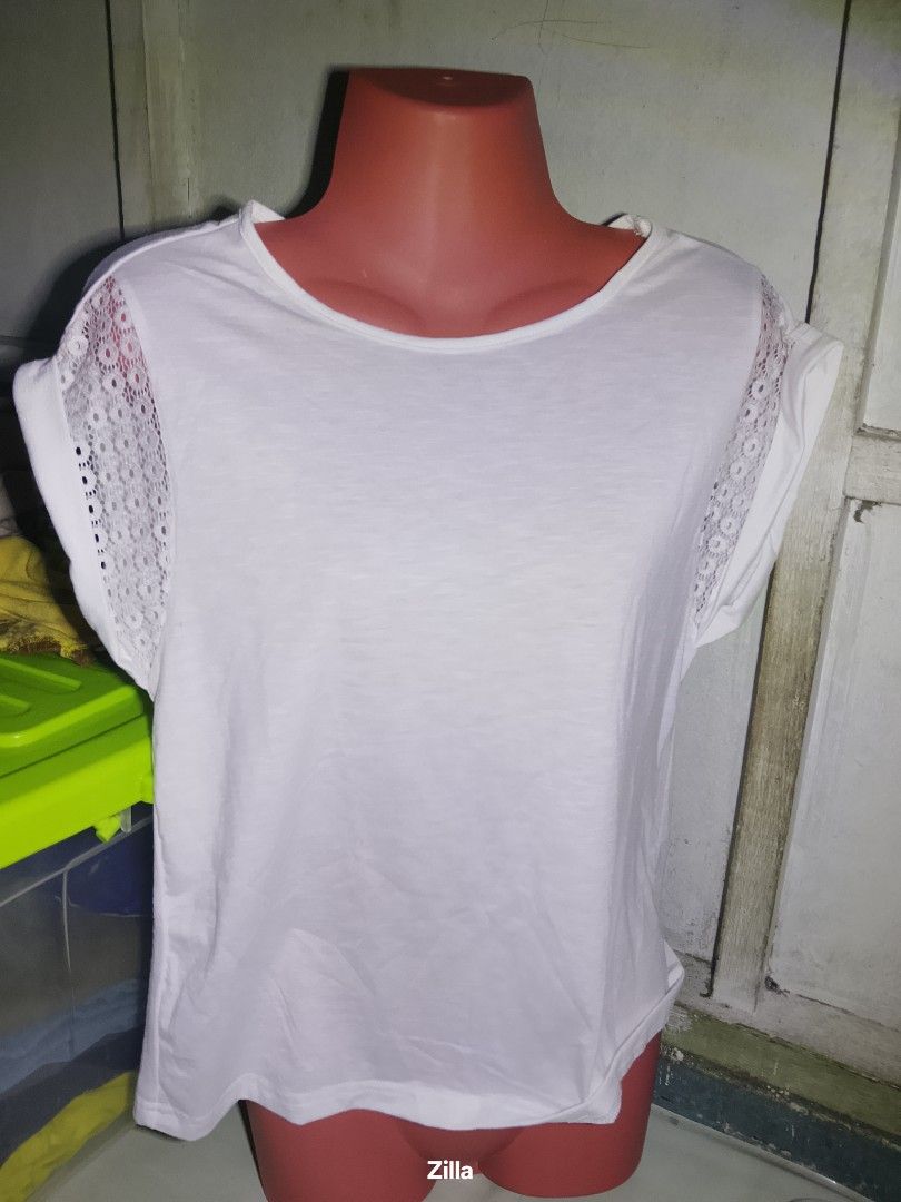 Shein LUNE Blouse (Category: Blouses) located in Manila. Submitted by aandacollectives (Listing ID 1462630585, Image 1). Description: 📌 BRAND NEW SHEIN LUNE Blouse ✨ ITEM DETAILS: • Brand: SHEIN (100% Authentic) • Condition: 10/10 BRAND NEW! Never worn, completely pristine. • Packaging: NO SHEIN Ziplock Bag / Still has tags attached • Size on Tag: XS • Fits Like: true to size / Very stretchy, can fit XS to Small 💰 PRICE: ₱159 📦 SHIPPING & DELI