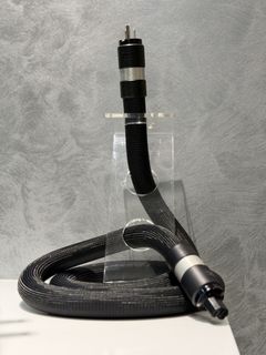 (Category: ) located in . Submitted by dynaudio (Listing ID 1462554894, Image 1). Description: .