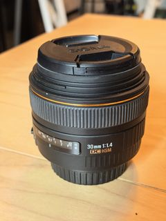 （分類：）位於 。 由 james813 提交（商品編號 1462459588，圖片 1）。簡介： 。