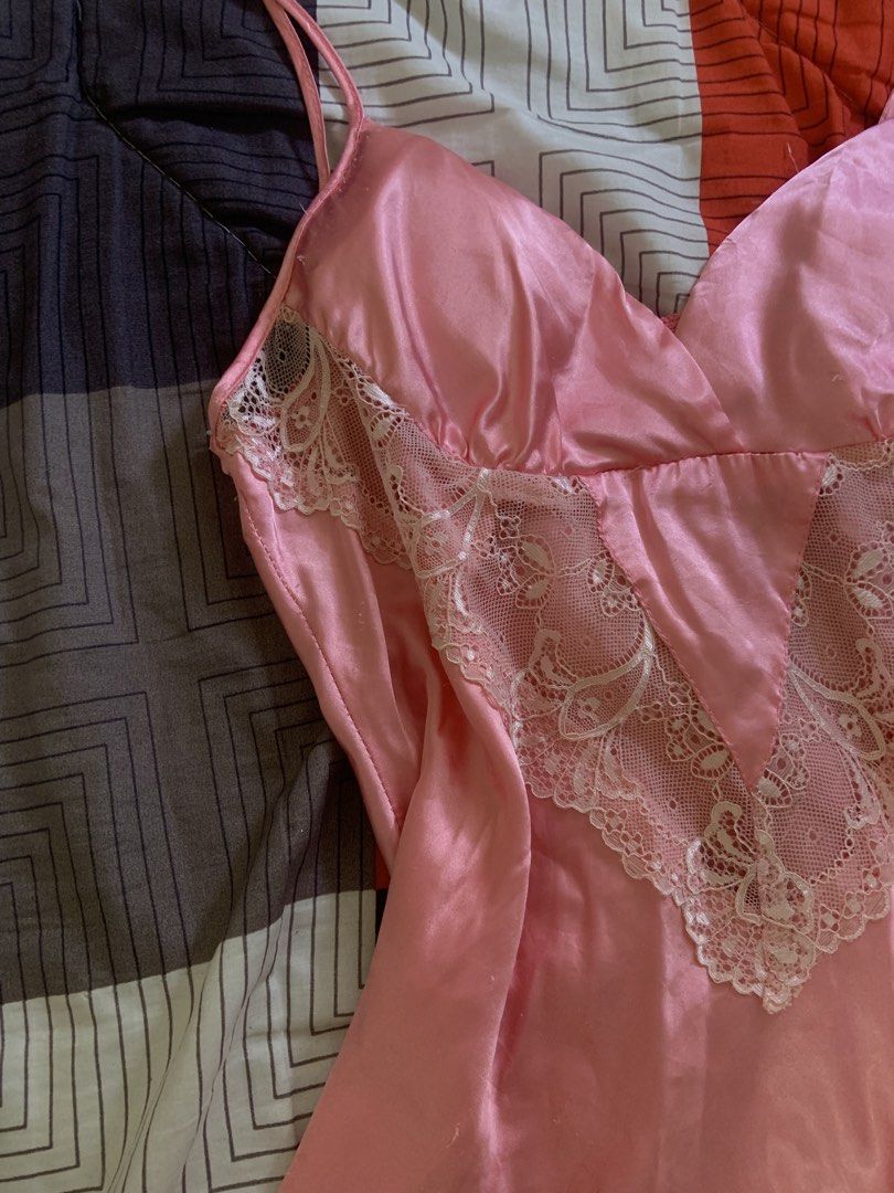 Silk sleepwear dress (Category: Dresses) located in Manila. Submitted by joanamae_ (Listing ID 1462451568, Image 2). Description: SMALL TO MEDIUM.