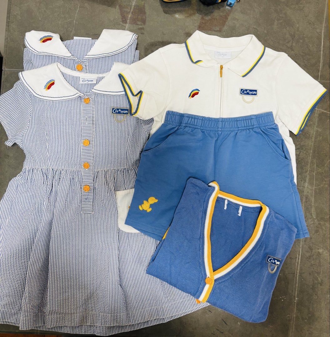 迦南夏季校服(size 120) （分類：嬰兒及小童流行時尚）位於 Hong Kong。 由 kriz_k 提交（商品編號 1462458950，圖片 1）。簡介： 夏季校服，有外套，運動衫、短褲同埋連身裙。藍白間條裙仔好清新，配埋白色拉鏈恤衫同埋藍色短褲，仲有件藍色冷衫仔。每件$50，全要優先$200。。