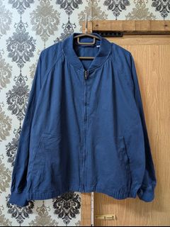 (Category: ) located in . Submitted by uniqlo.under.rm80 (Listing ID 1462593930, Image 1). Description: .