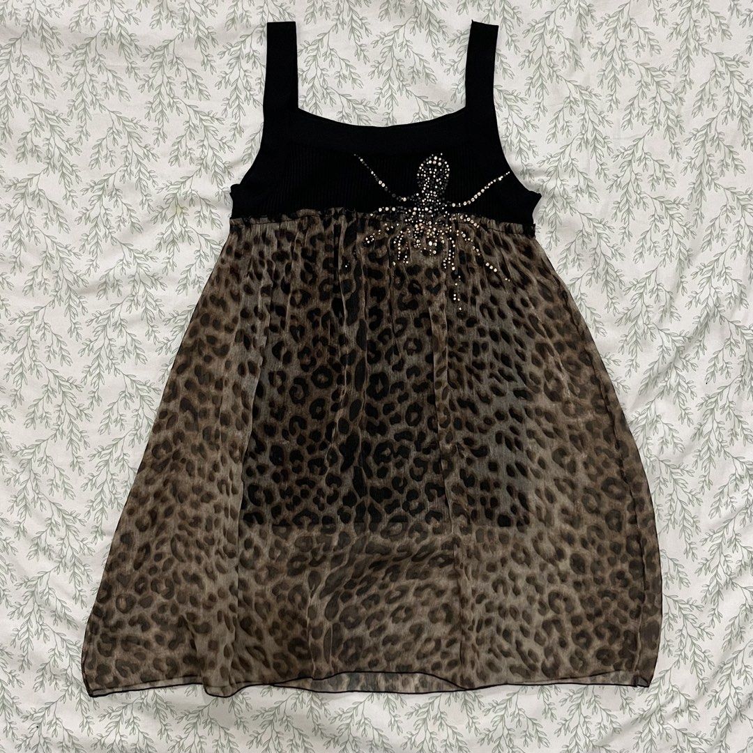 sleeveless tops (Category: Sleeveless) located in Legazpi City. Submitted by aleiahxophia (Listing ID 1462621663, Image 3). Description: take all for 500 | xs to small.