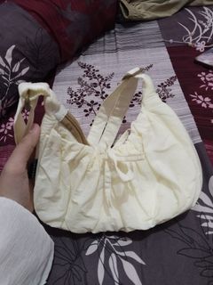 (Kategori: ) berada di . Dikirim oleh loved_khays (ID iklan 1462575398, Gambar 1). Deskripsi: .