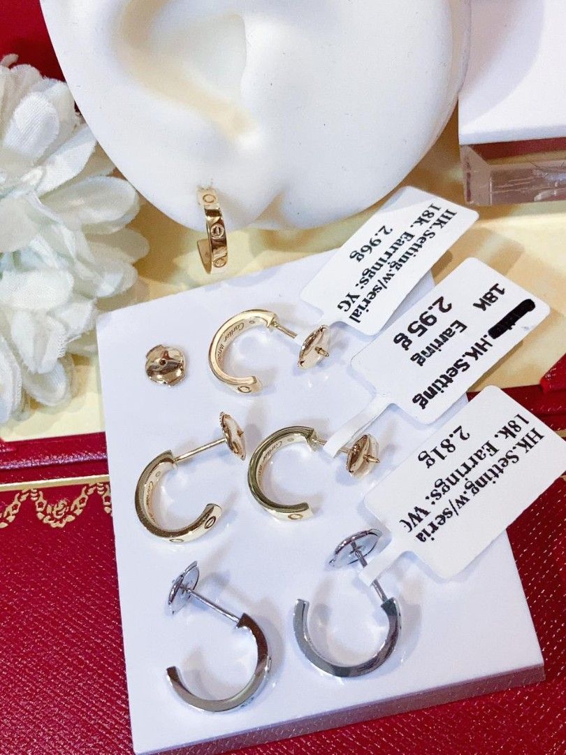 smll love earring 18k gold hk setting (Category: Earrings) located in Manila. Submitted by primejewelry (Listing ID 1462504844, Image 2). Description: .