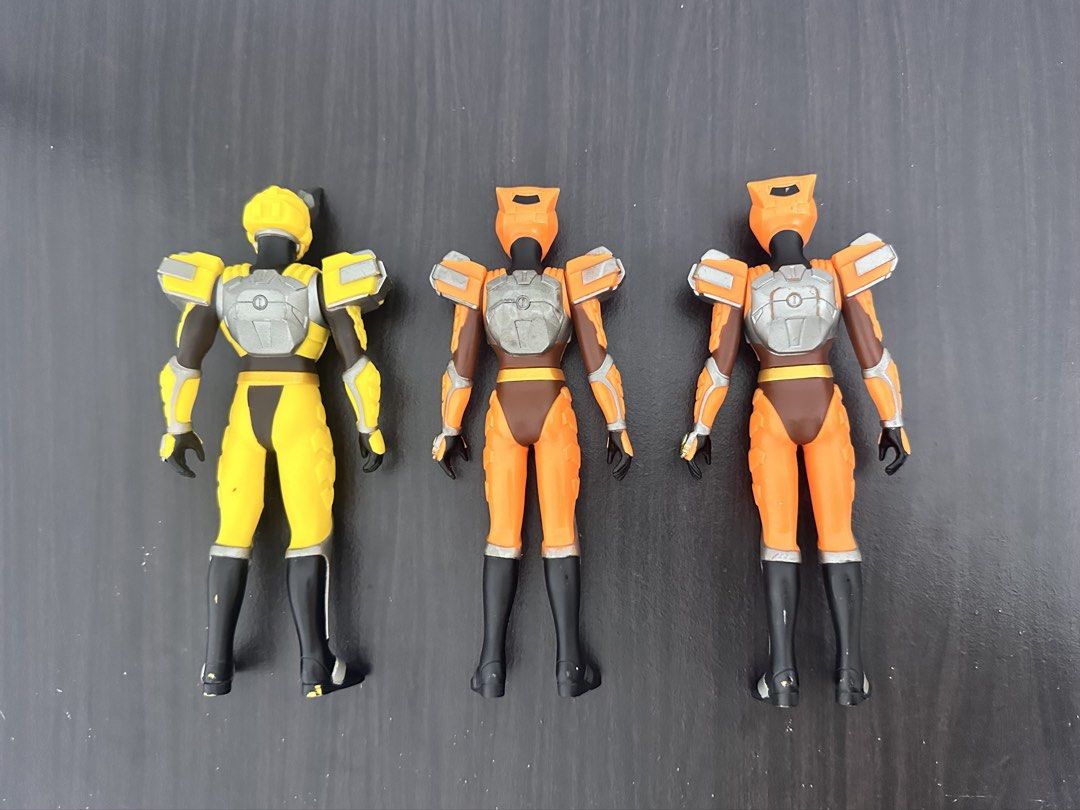 Sofubi Gransazer (Category: Action & Battle Toys) located in Port Klang. Submitted by akmal_159 (Listing ID 1462615485, Image 2). Description: Sofubi Gransazer Sazer Tawlon RM50 Sazer Visuel RM80 Pos RM10.