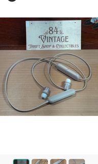 (Category: ) located in . Submitted by 84vintage (Listing ID 1462589002, Image 1). Description: .
