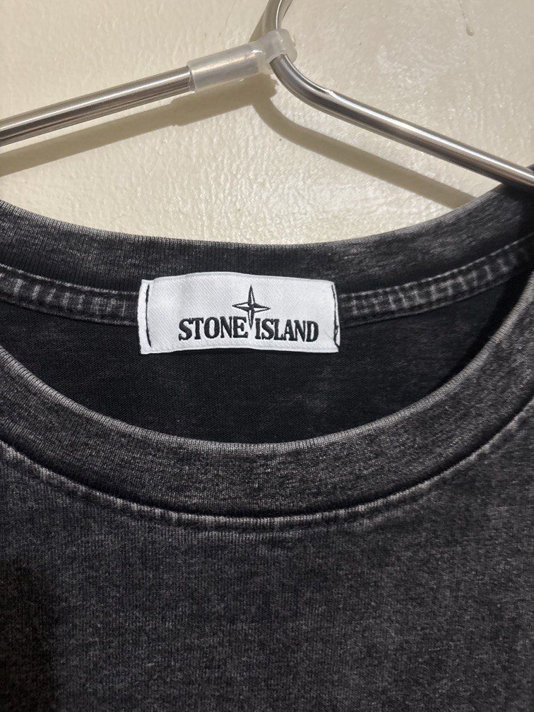 Stone Island (Category: Tshirts & Polo Shirts ) located in Muntinlupa City. Submitted by owrayttttt (Listing ID 1462576924, Image 2). Description: - Dimes is 22x28 - Complete tags - No issue - Free shipping via j&t.