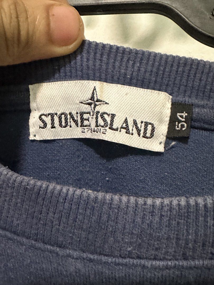 Stone island long-sleeve sweater (Category: Coats, Jackets and Outerwear) located in Manila. Submitted by patrickab65916 (Listing ID 1462536808, Image 3). Description: Authentic stone island navy long-sleeve Size Large .