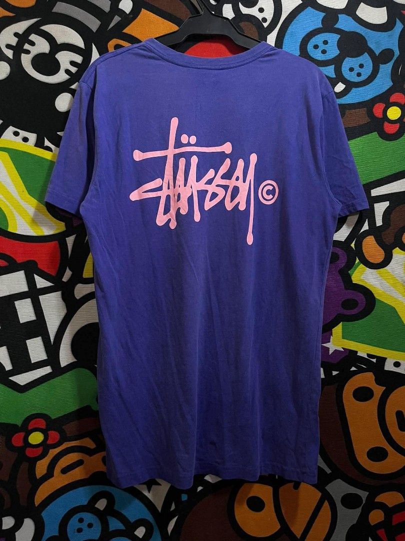Stussy (Category: Tshirts & Polo Shirts ) located in Taguig. Submitted by bimbyanche19839 (Listing ID 1462605807, Image 3). Description: Stussy Size: Med-Large Width: 21 Length: 30 Color Rate: 9.5/10 Good Condition No flaws 🏷️300php plus ship 📍Taguig Location.