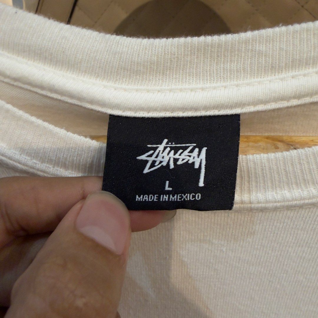 Stussy Basic Logo White Sweatshirt (Green Print) (Category: Coats, Jackets and Outerwear) located in Manila. Submitted by jerichomal82553 (Listing ID 1462563300, Image 3). Description: Stussy Basic Logo White Sweatshirt (Green Print) 22.5 by 31.5 Good Condition Complain Tags CLAIM 2K.