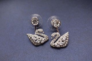 （分類：）位於 。 由 amaratodia82520 提交（商品編號 1462501603，圖片 1）。簡介： 。