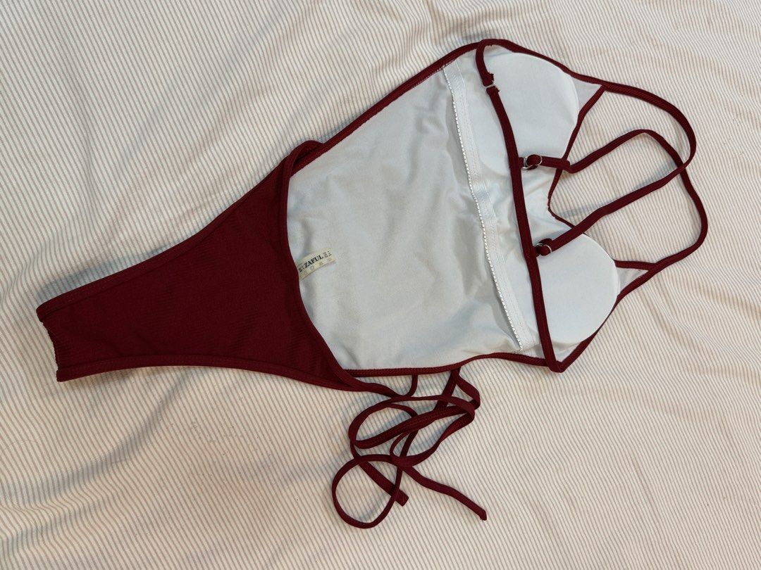 TAKE ALL 500 (Category: Bikinis & Swimsuits) located in Valenzuela. Submitted by ksprelovedstuffs (Listing ID 1462638737, Image 3). Description: .