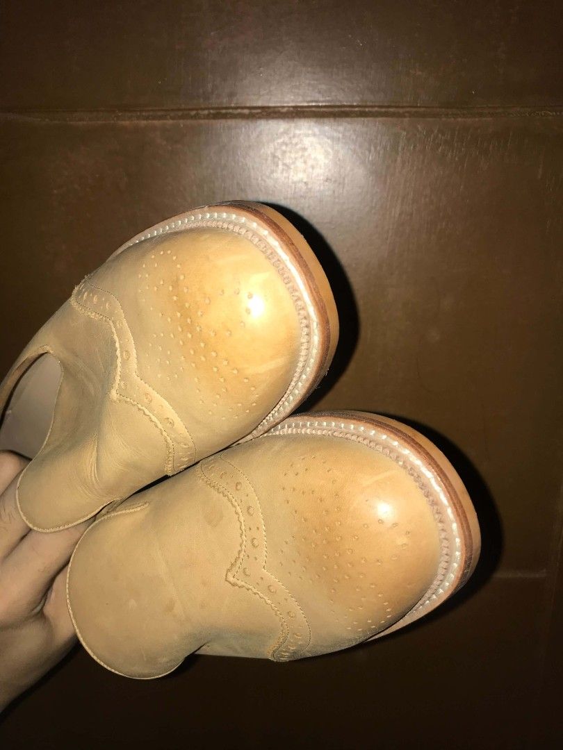 Tan Leather Loafers with Brogue Detailing (Category: Casual Shoes) located in Mandaluyong City. Submitted by ace07290 (Listing ID 1462653104, Image 3). Description: - Classic tan leather loafers - Features elegant brogue detailing on the toe - Easy slip-on style - Low stacked heel for comfort - Shows minimal signs of wear, indicating light use - Ideal for elevating your smart casual outfits FS Leather Loafer Shoes. Bought in Ukay Ukay and used on