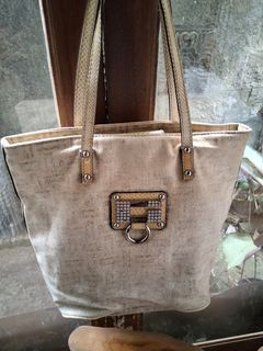 (Kategori: ) berada di . Dikirim oleh InayCollection (ID iklan 1462545818, Gambar 1). Deskripsi: .