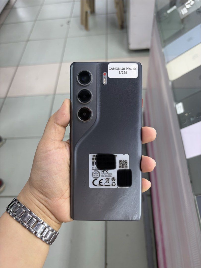 Tecno Camon 40 Pro 5G 256gb FU NTC No issue (Category: Android Others) located in San Juan City. Submitted by javedsgadgetshop (Listing ID 1462446836, Image 1). Description: PTPA : Padelete po if bawal ❌ Here's the QUICK INFO ➡️ Tecno Camon 40 Pro 5G ➡️ 256gb ➡️ Black COLOR ➡️ NTC PHYSICAL SIM ➡️ 95% MAKINIS & Good BATT ➡️ STORE WARRANTY ➡️ WITH Case & CHARGER - serial can be check on apple website |Money back if its proven fake ( for iphone only