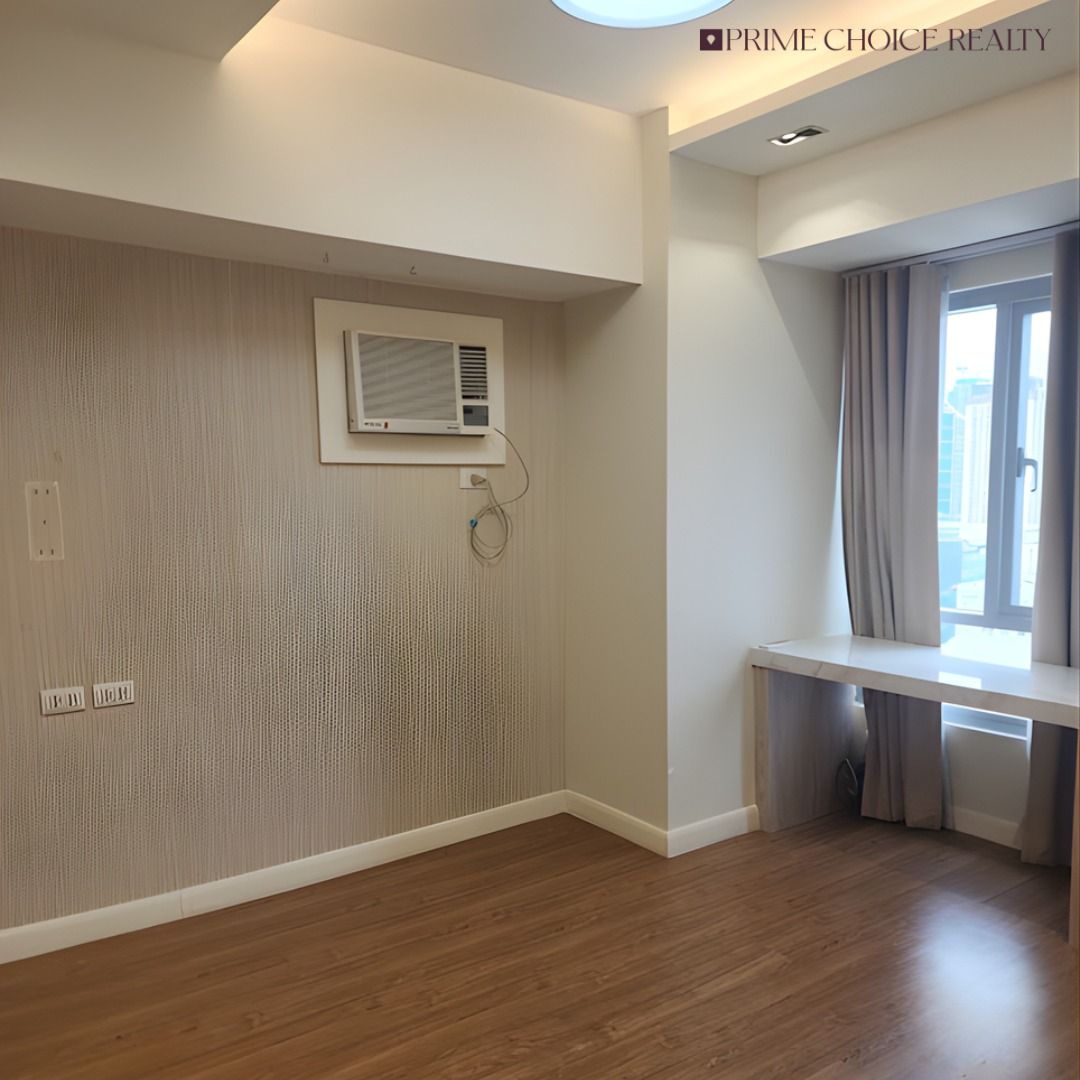 The Vantage at Kapitolyo – East Tower (Category: Apartments & Condos) located in Quezon City. Submitted by primechoicerealtyinc (Listing ID 1462522909, Image 3). Description: FOR SALE The Vantage at Kapitolyo – East Tower 📍 Kapitolyo, Pasig City • 76 sqm • 2-Bedroom Corner Unit • With Balcony • 1 Parking Slot • Interior-Designed • Currently tenanted until January 2, 2027 Asking Price: ₱17,000,000 Contact us for more details and to schedule a vie
