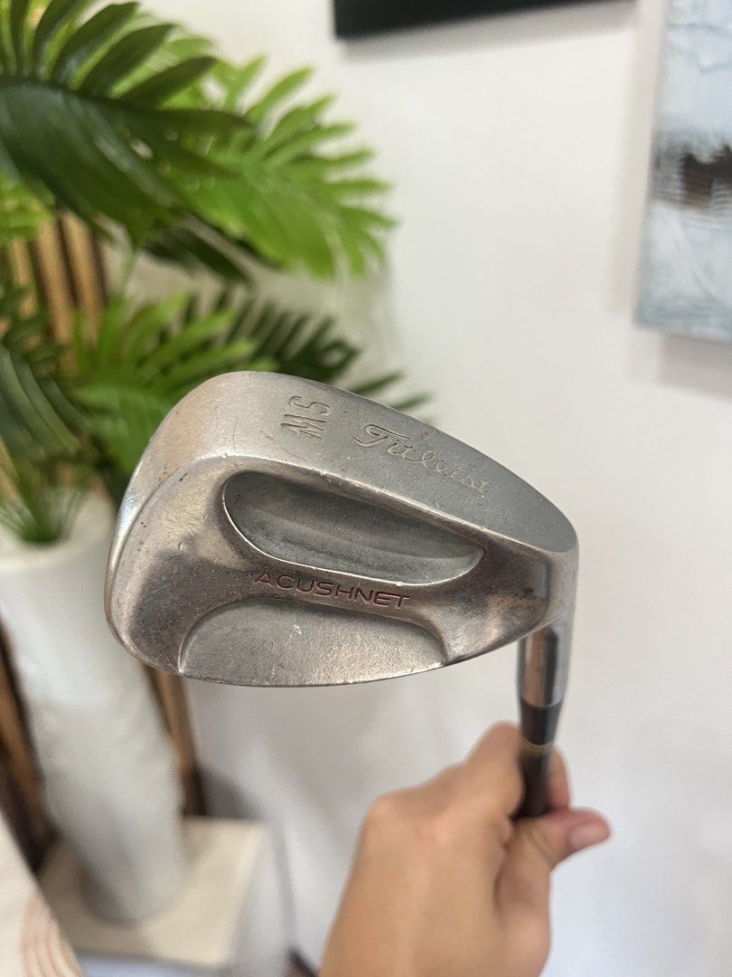 Titleist Acushnet Golf Wedge (Category: Golf) located in Manila. Submitted by livefish.26c802 (Listing ID 1462456036, Image 2). Description: - Titleist Acushnet Golf Wedge - 56 Degree Loft - Grip is worn but still functional - Plenty of life left for the course - Perfect addition to any golf bag.