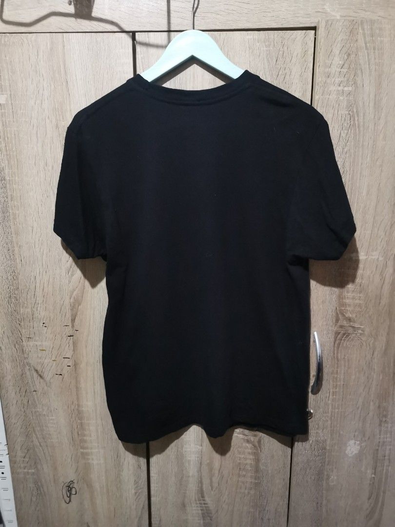 TLC NO SCRUBS (Category: Shirts) located in San Pedro. Submitted by thriftersthrift (Listing ID 1462456412, Image 2). Description: Width(inches) :18 Length(inches) :25 Good condition Already wash Color rate : 9.5 /10 🌵ALL ITEMS ARE FROM UKAY BALE SO MANAGE YOUR EXPECTATION 🌵 ASK SELLER FOR MORE INFORMATION COLOR MAY CHANGE TRU LIGHTING.