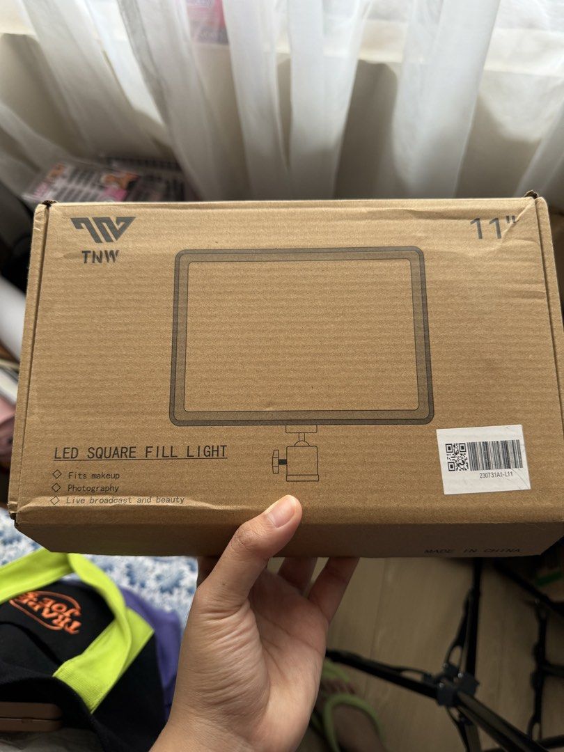 TNW 11” Fill light w 2.1m tripod (Category: Lighting & Studio Equipment) located in Quezon City. Submitted by shopwithus08__ (Listing ID 1462461260, Image 1). Description: Used only twice for matcha content - has 3 light modes 📍ilocos sur 🚚 ship via j&t .
