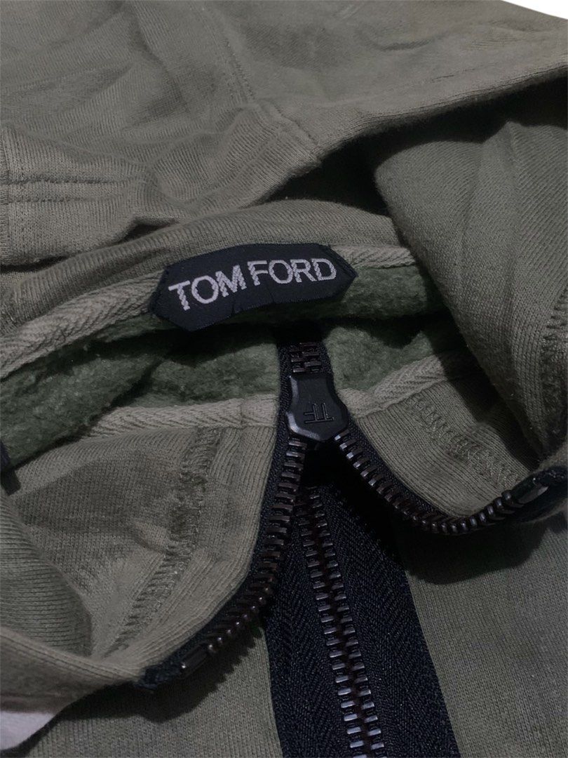 Tom Ford (Category: Coats, Jackets and Outerwear) located in Manila. Submitted by lyf_7hrift (Listing ID 1462525251, Image 3). Description: Tom Ford Jacket P1,000 27L 21.5W Dimes 9.5/10 Color Rate Excellent Condition.