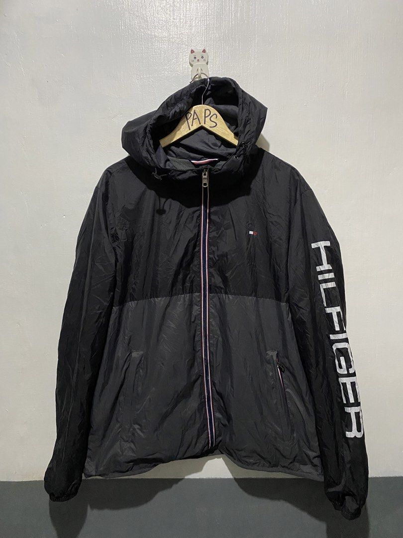 TOMMY HILFIGER (Category: Coats, Jackets and Outerwear) located in General Santos City (Dadiangas). Submitted by itzzur.rapi (Listing ID 1462586092, Image 1). Description: 23x27.5 DIMENSION NO ISSUE EXCELLENT CONDITION.