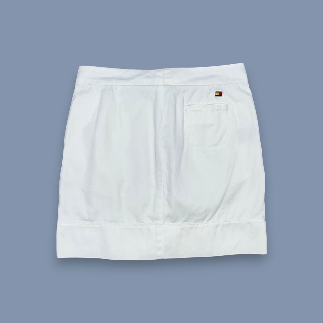 TOMMY HILFIGER MINI SKIRT (Category: Skirts) located in Quezon. Submitted by ejay.thrift.clothes (Listing ID 1462651259, Image 2). Description: SIZE: 4 ON TAG 28 X 16.5 AUTHENTIC NO ISSUE COLOR RATE: 10/10 AS NEW CONDITION # 525.