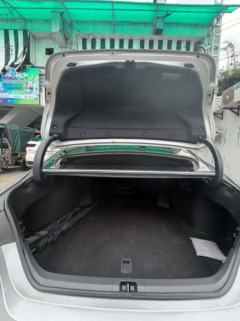 Toyota Camry 2.5 (A) (Category: Used Cars) located in Manila. Submitted by ms.aaiyah07 (Listing ID 1462450030, Image 2). Description: Toyota Camry 2.5v automatic complete papers Taguig 1.280m.