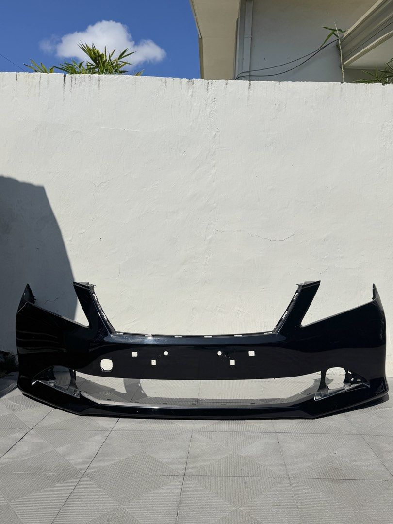 Toyota Camry XV50 Front Bumper (Category: Body Parts and Accessories) located in Paranaque City. Submitted by roschhh (Listing ID 1462450401, Image 1). Description: Sold as is. Please check pictures carefully before buying. Issue: scratches Selling for 6k Negotiable Parañaque Area.