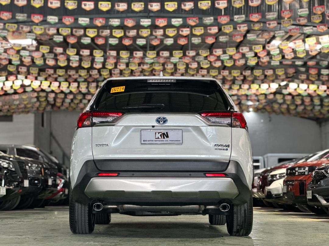 Toyota Toyota Rav4 Auto (Category: Used Cars) located in Marikina City. Submitted by wensonkngf (Listing ID 1462476519, Image 2). Description: 2023 Toyota Rav4 2.5 LTD HEV CVT 🚘 100% Accident & flood-free 📄 100% Verified documents 🧭 100% Untampered odometer 🅿️1,798,000 Sample Financing Computation: Downpayment: 359,600 (20%) 4 years: 50,250 Unit Details: ✳️1st owned ✳️Ending Plate no: 1 ✳️5-Seater Crossover SUV ✳️2.5L Hybrid Gasoline Engine ✳