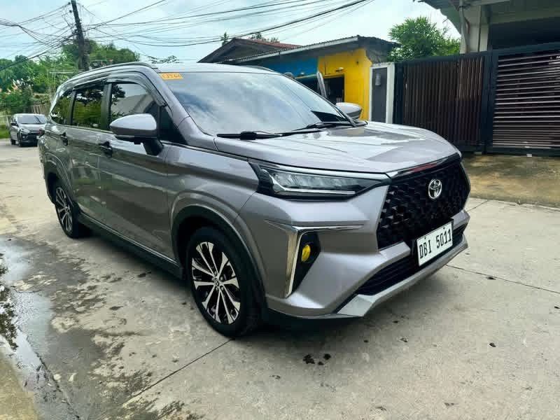 Toyota Veloz V Auto (Category: Used Cars) located in Tarlac. Submitted by __why2k (Listing ID 1462549388, Image 2). Description: FOR SALE!! Toyota Veloz V 2023 model Contiously variable Transmission 1.5 Dual vvti engine 4 wheel disc brakes Led headlights 7 seater capacity Infotainment Android auto Apple Car play Six airbag Anti-lock Braking System (ABS) Vehicle Stability Control Traction Control Hill-start Assist Pre-Collision System Lane Departu