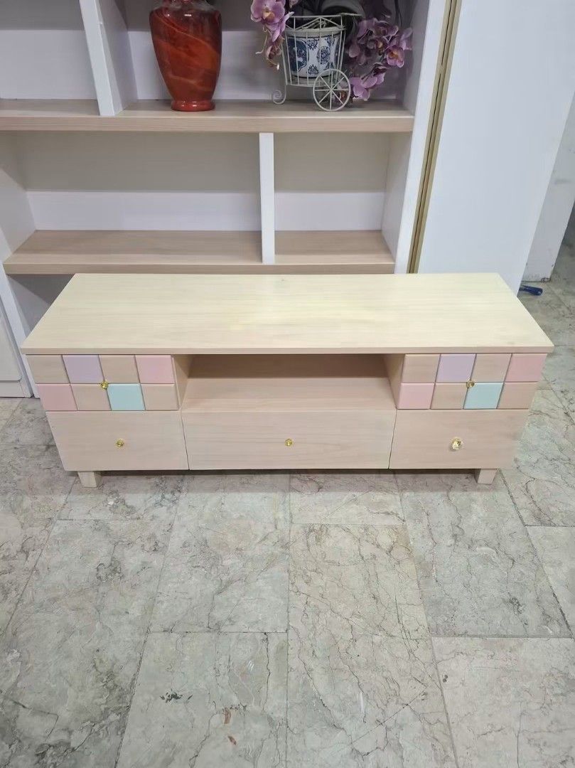 Tv rack Japan surplus (Category: TV Consoles) located in Manila. Submitted by Hezcki (Listing ID 1462602202, Image 1). Description: .