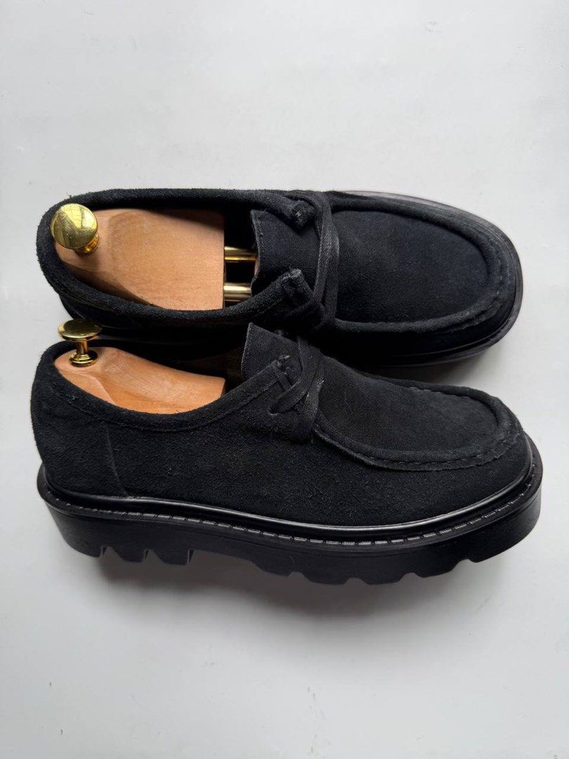 Tyrolean Derby by Sixft (Category: Dress Shoes) located in Cagayan de Oro. Submitted by thrift_crate.ph (Listing ID 1462571174, Image 2). Description: ᴛʏʀᴏʟᴇᴀɴ ᴅᴇʀʙʏ ʙʏ sɪxғᴛ x ᴍɪɴᴜ 𝟽.𝟻ᴜs / 𝟸𝟻.𝟻ᴄᴍ 𝐒𝐢𝐳𝐞: 7.5US / 25.5cm 𝐂𝐨𝐧𝐝𝐢𝐭𝐢𝐨𝐧 𝐫𝐚𝐭𝐞: 10/10 𝐂𝐨𝐥𝐨𝐫 𝐫𝐚𝐭𝐞: 10/10 Issue/s: NO ISSUES.