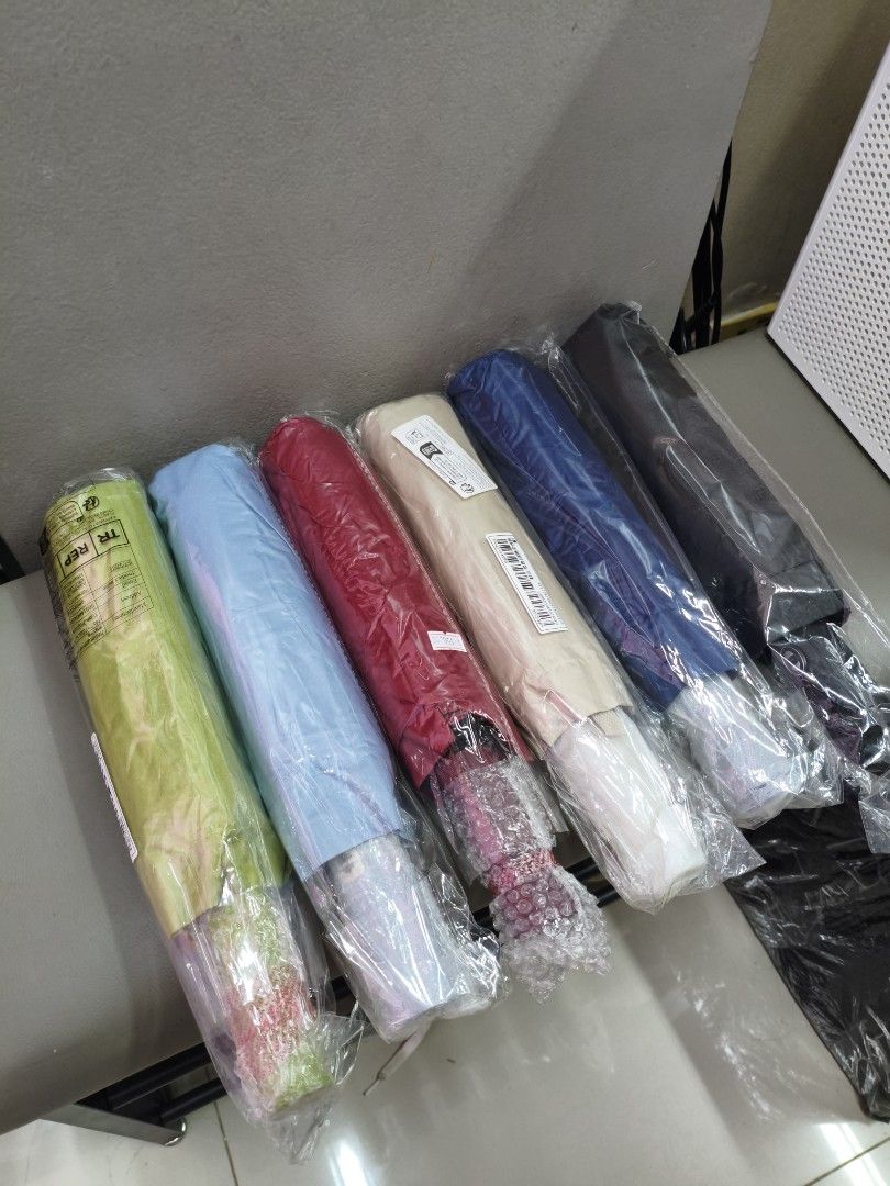 Umbrella/Payong 24-Ribs (Category: Umbrellas) located in Quezon City. Submitted by jjsalvador (Listing ID 1462619267, Image 1). Description: Pwede puntahan Pwede pickup lalamove (COD available) Location: Brgy. Holy Spirit Quezon City.