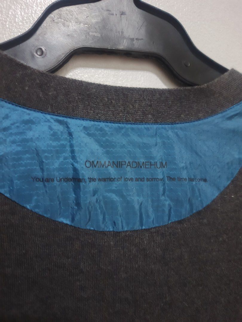 UNDERCOVER (Category: Tshirts & Polo Shirts ) located in Dasmarinas. Submitted by jessputrages (Listing ID 1462678088, Image 3). Description: For sale Undercover Excellent condition No issue 2000 free ship Pm for more details.