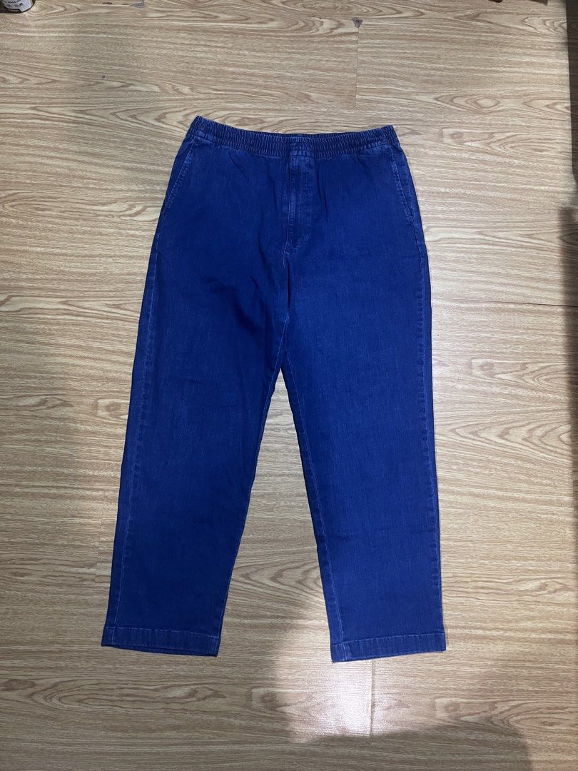 Uniqlo Blue Elastic Waist Pants (Category: Jeans) located in Quezon City. Submitted by reecepalafox (Listing ID 1462580978, Image 1). Description: - Casual blue pants - Elastic waistband for comfort - Straight leg cut - Two back pockets - Easy to pull on and off - Ideal for everyday wear.