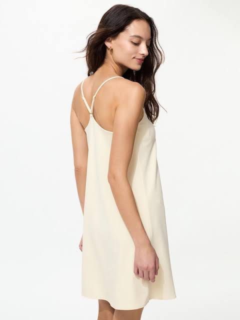UNIQLO Mini Jersey Dress (Category: Dresses) located in General Santos City (Dadiangas). Submitted by giamaguas (Listing ID 1462545915, Image 2). Description: Still in excellent condition.