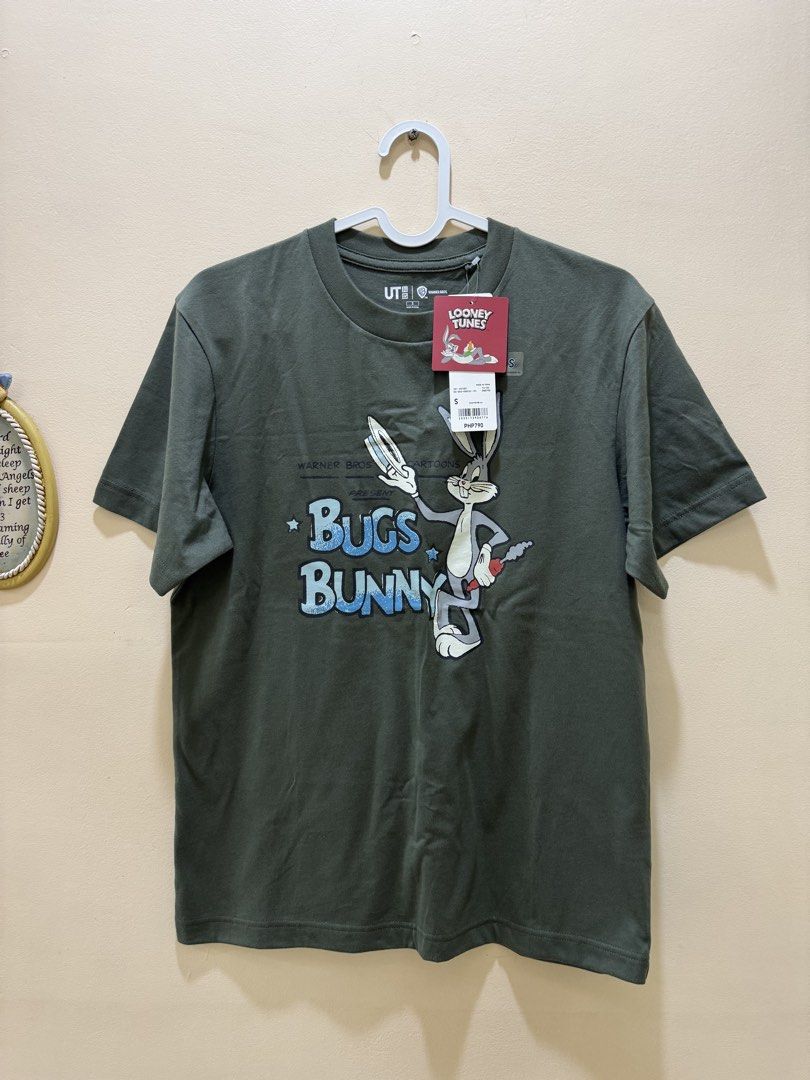 UNIQLO TSHIRT (Category: Tshirts & Polo Shirts ) located in Caloocan City. Submitted by vanityplum (Listing ID 1462521104, Image 1). Description: .