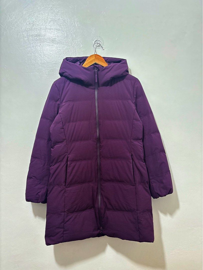 Uniqlo Violet Down Puffer Jacket Women Medium (Category: Coats, Jackets and Outerwear) located in Balanga. Submitted by winterlab_ph (Listing ID 1462579108, Image 3). Description: Code: C002 Width: 19 Length: 32.5 Shoulders: 16.5 Sleeves: 23.5 Color: 9/10 - minor faded parts (armpits & sides of both pockets) : needs wash .